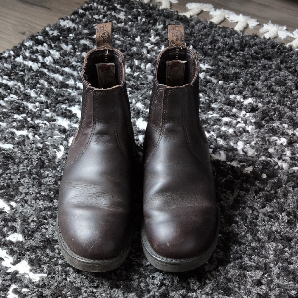 Men's Redwing 3191 Leather Chelsea Boots
